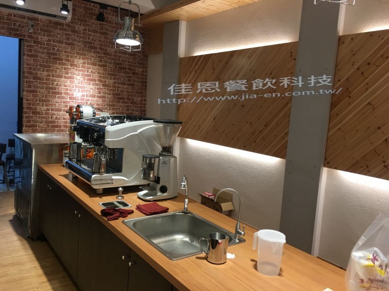 整店規劃-Gelateria義式冰淇淋館